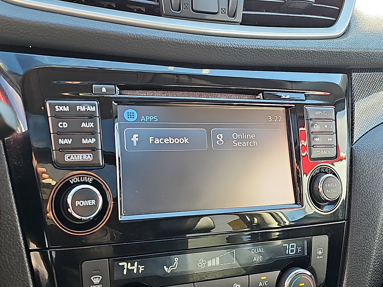 Used 2016 Nissan Rogue SL w/ SL Premium Package image 27