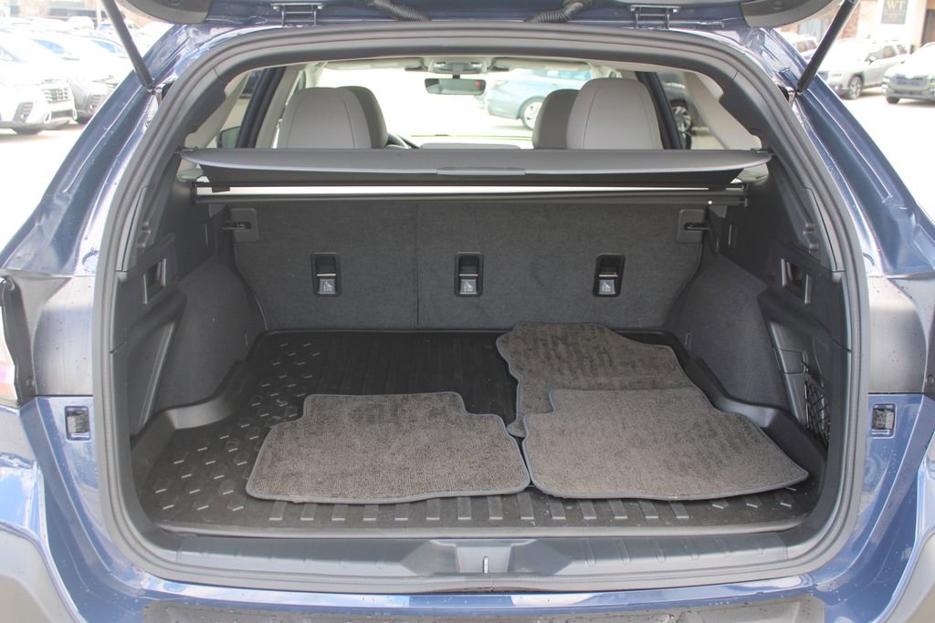 Used 2025 Subaru Outback Premium AWD/4WD image 25