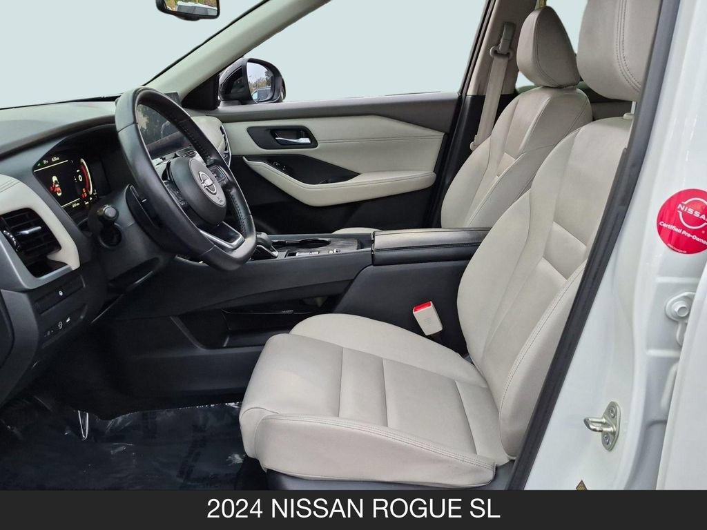 Certified 2024 Nissan Rogue SL FWD image 14