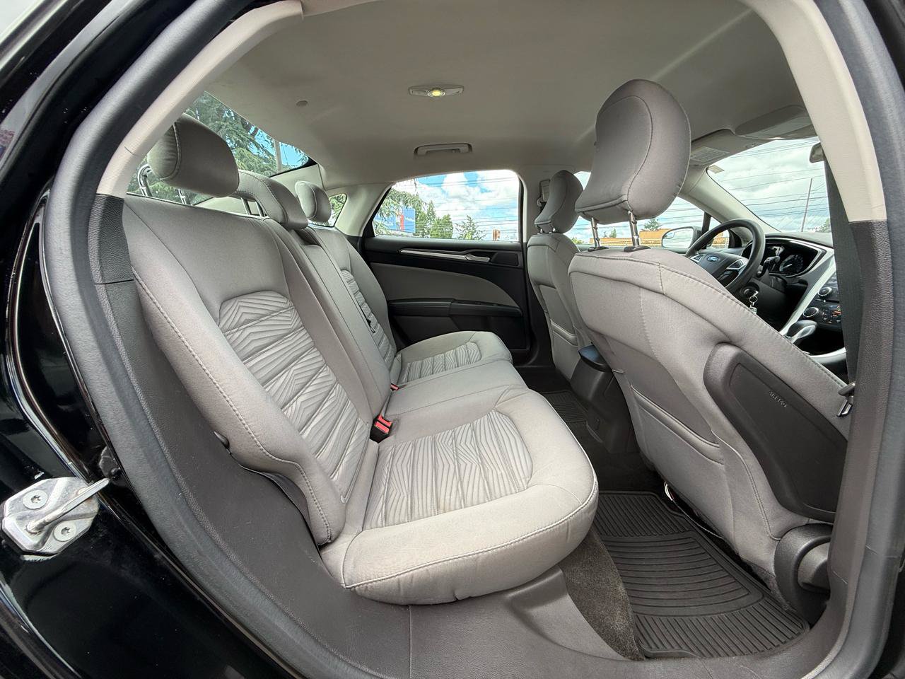 Used 2016 Ford Fusion S FWD image 17