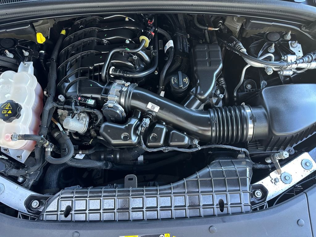 Used 2021 Jeep Grand Cherokee L Limited w/ Luxury Tech Group II image 20