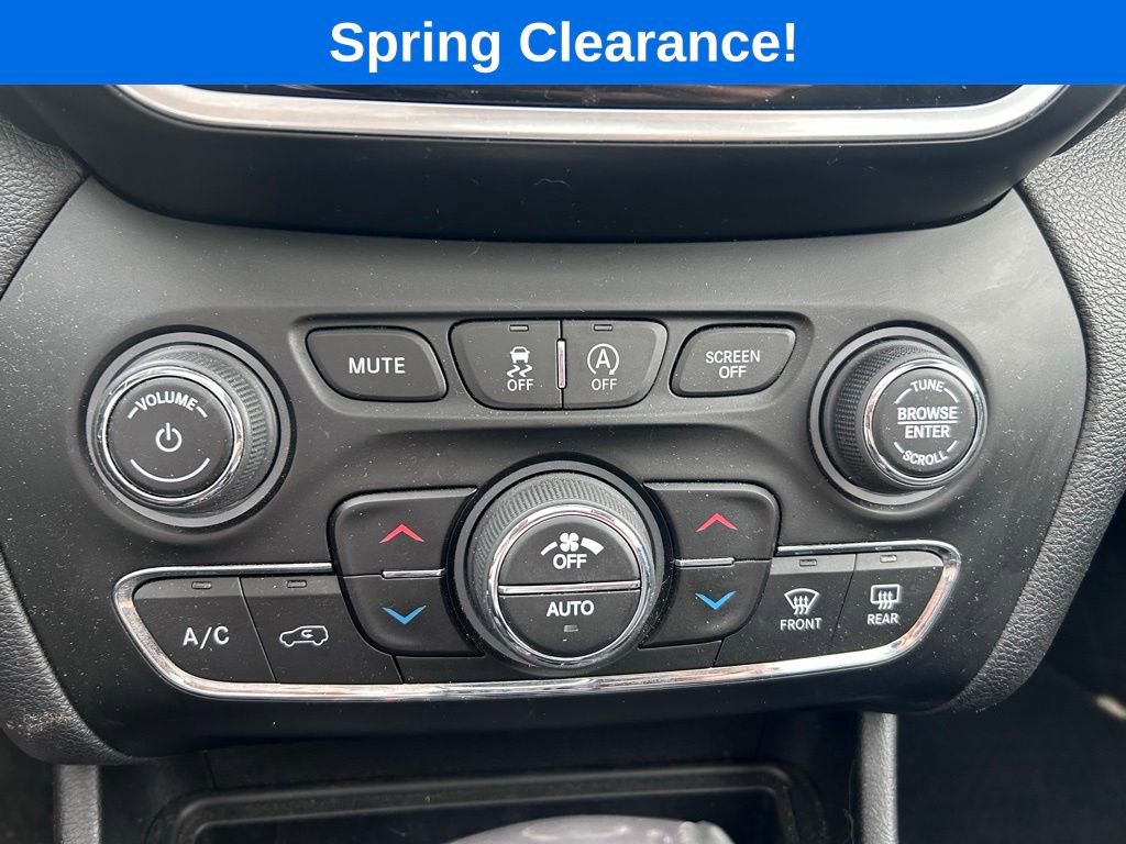 Used 2021 Jeep Cherokee Limited w/ Elite Package AWD/4WD image 16