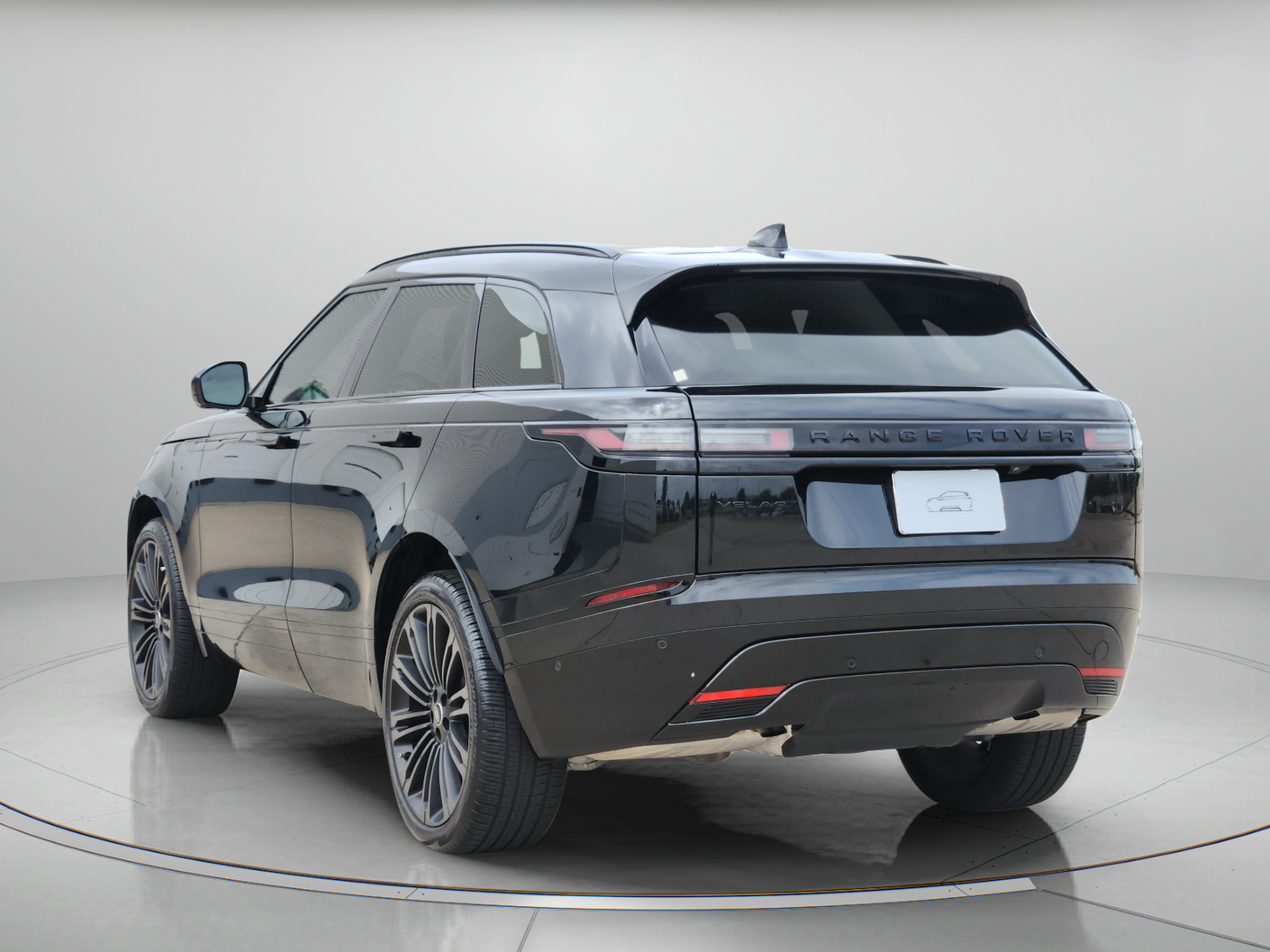 Used 2026 Land Rover Range Rover Velar Dynamic SE AWD/4WD image 3