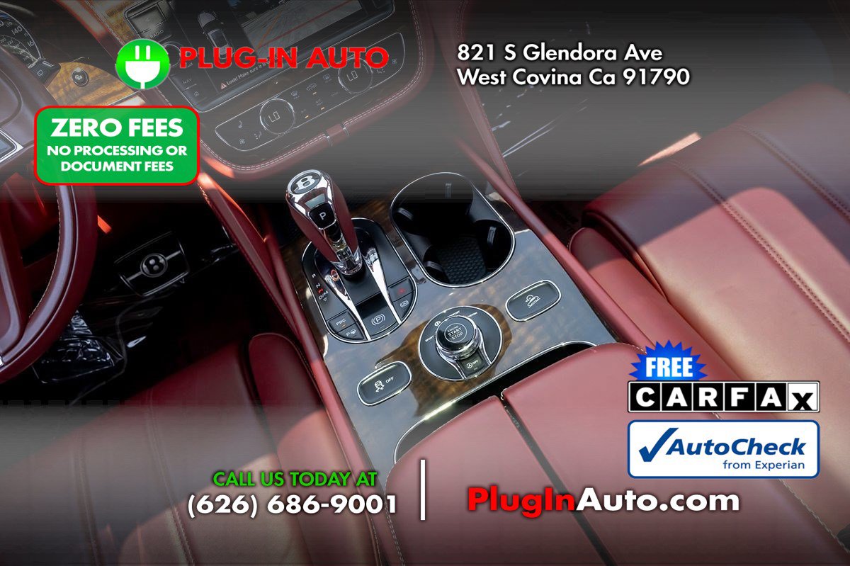 Used 2018 Bentley Bentayga AWD/4WD image 20