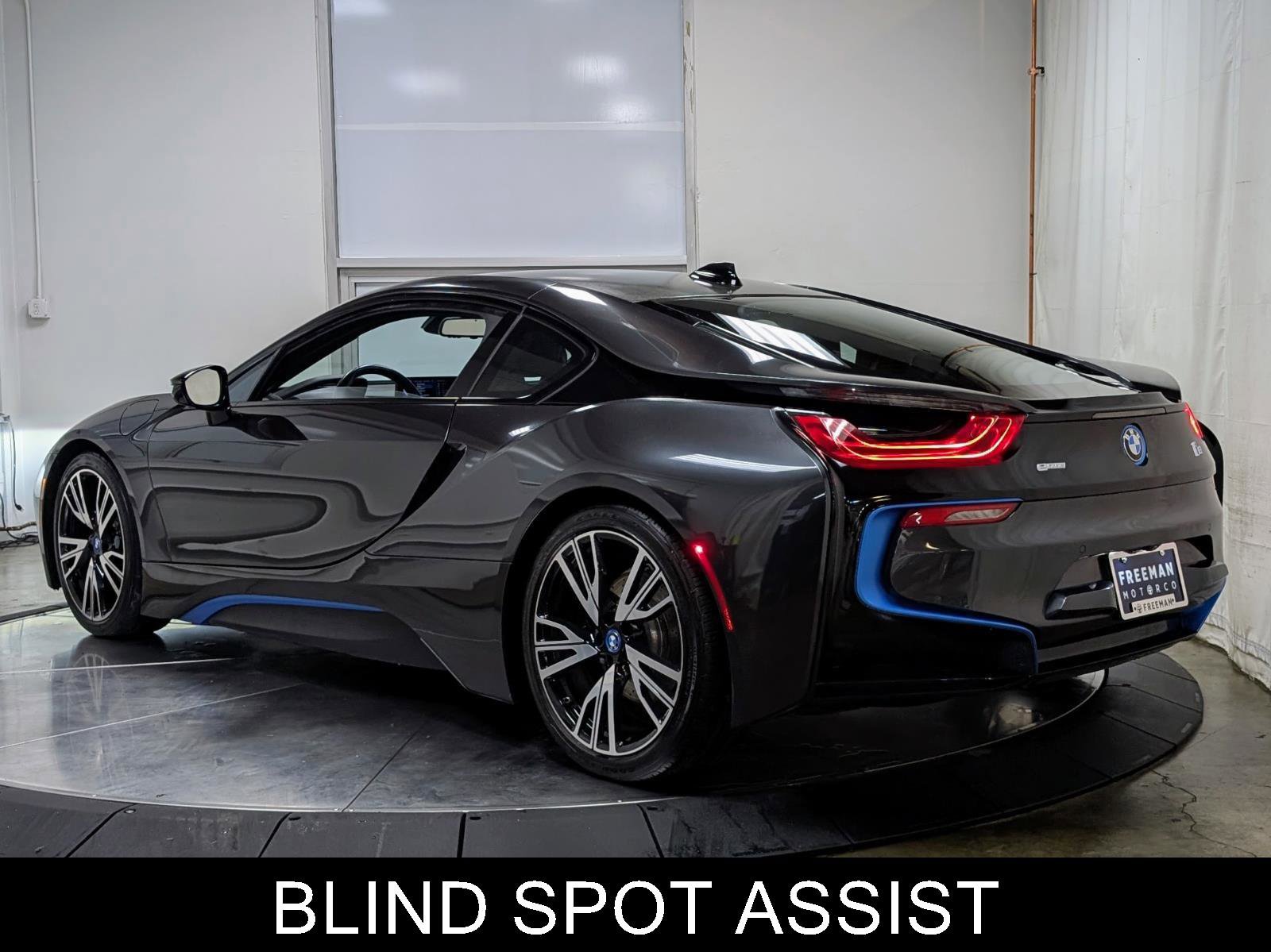 Used 2016 BMW i8 image 6