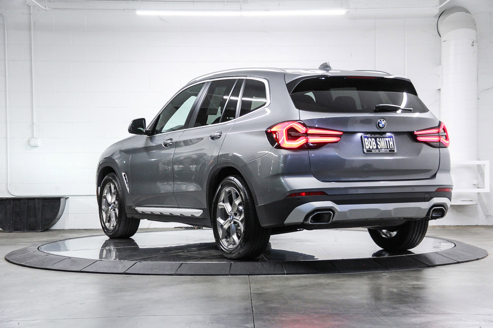 Certified 2023 BMW X3 sDrive30i w/ Premium Package image 4