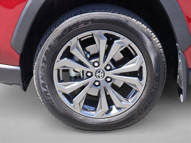 Used 2023 Toyota RAV4 XLE Premium AWD/4WD image 29