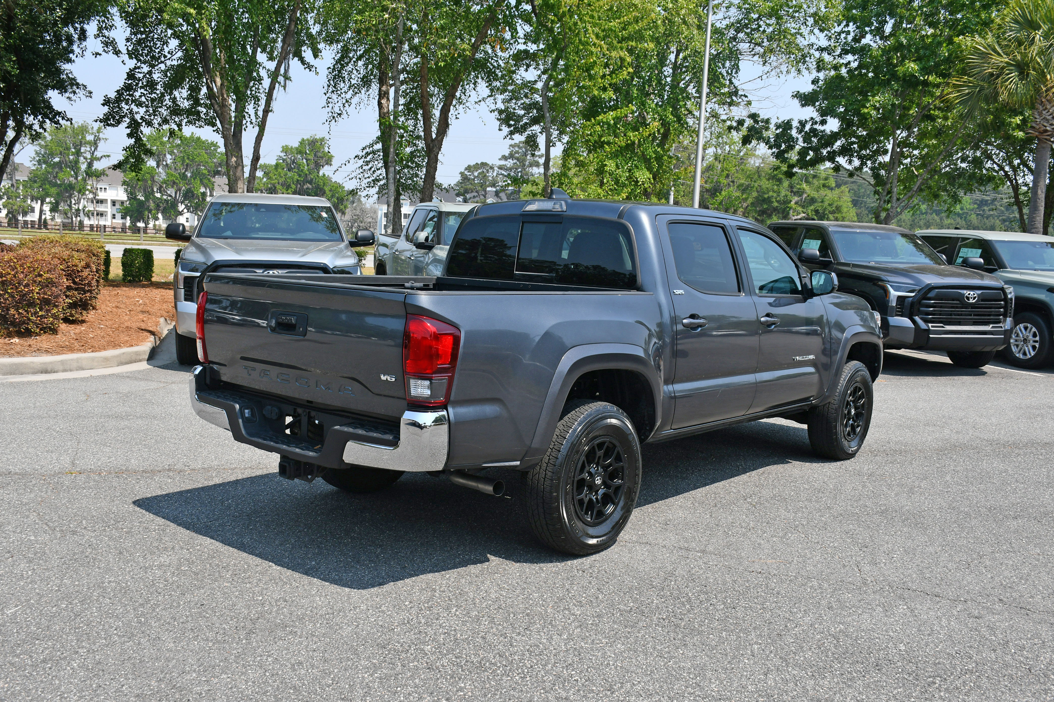Certified 2021 Toyota Tacoma SR5 RWD image 4