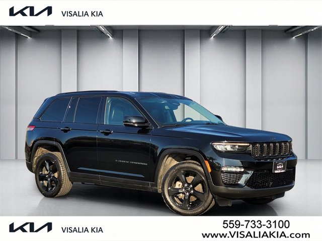 Used 2023 Jeep Grand Cherokee Limited w/ Black Appearance Package