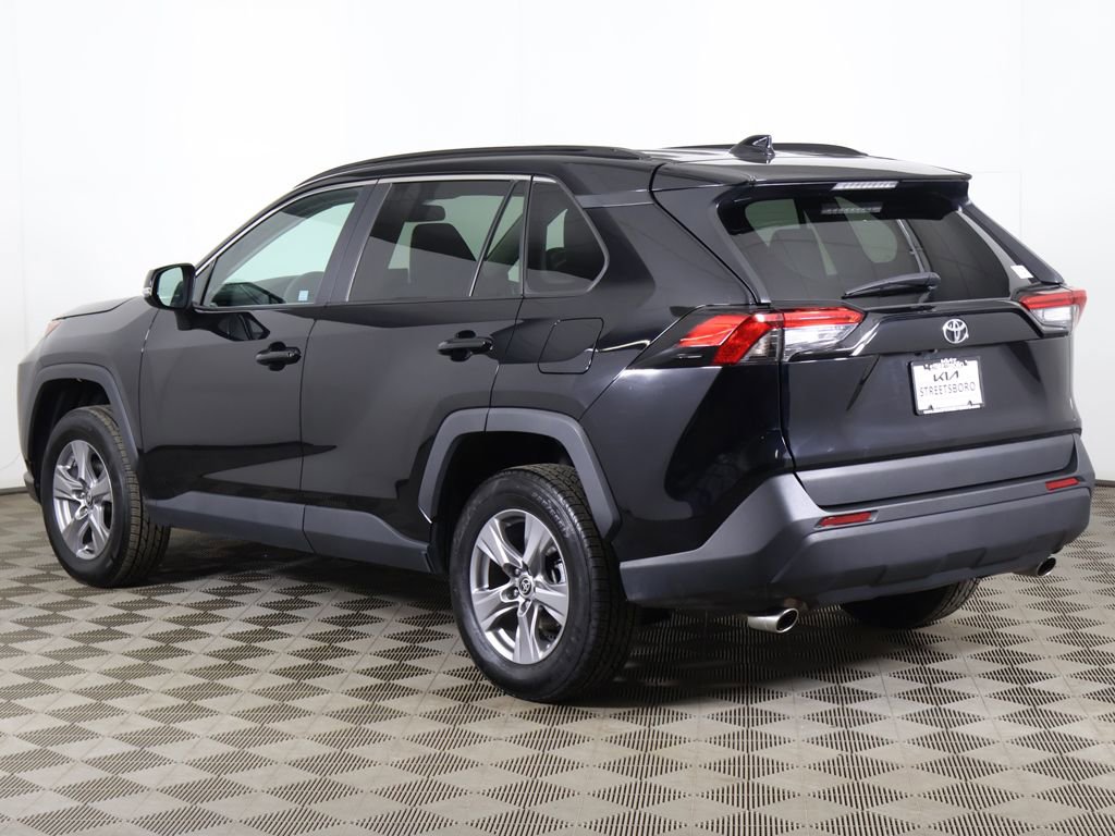 Used 2024 Toyota RAV4 XLE image 7
