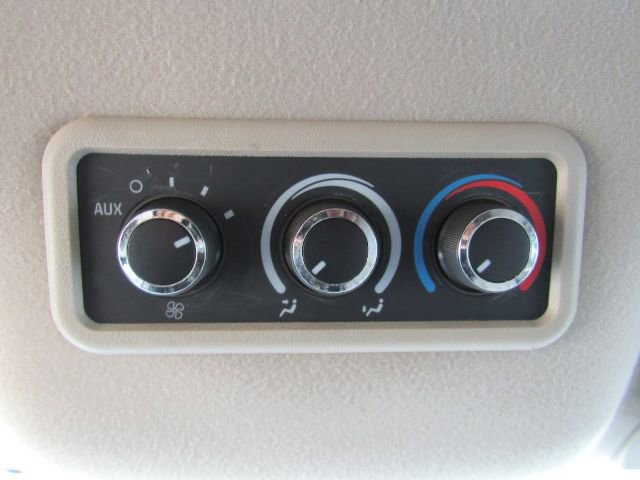 Used 2014 Chevrolet Express 3500 LT w/ LT Preferred Equipment Group image 37