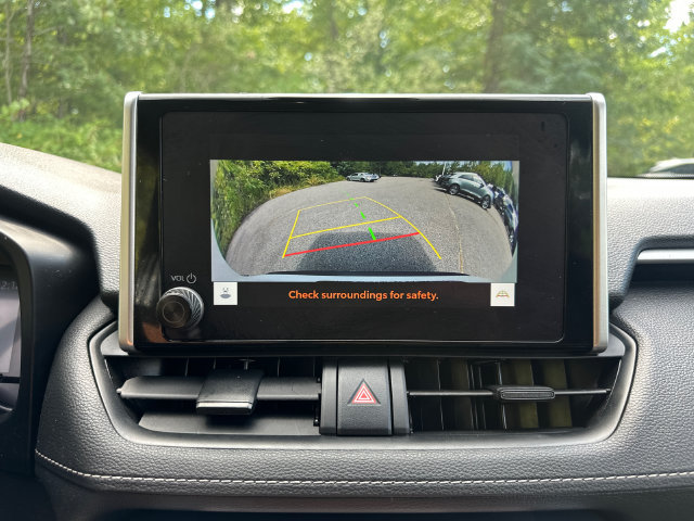 Certified 2025 Toyota RAV4 LE AWD/4WD image 40