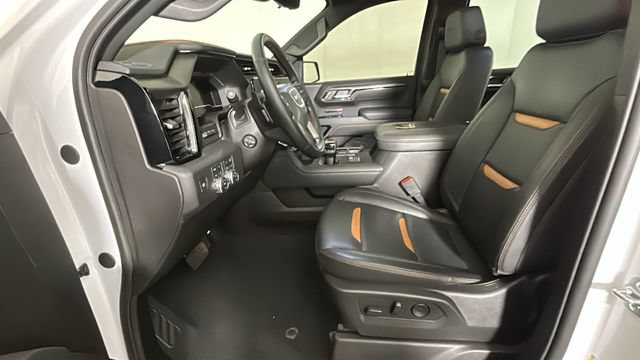 Used 2025 GMC Sierra 1500 AT4 w/ AT4 Premium Package AWD/4WD image 11