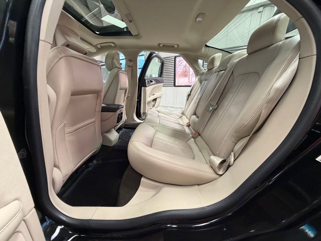 Used 2019 Lincoln MKZ Reserve w/ Reserve Plus Package AWD/4WD image 55