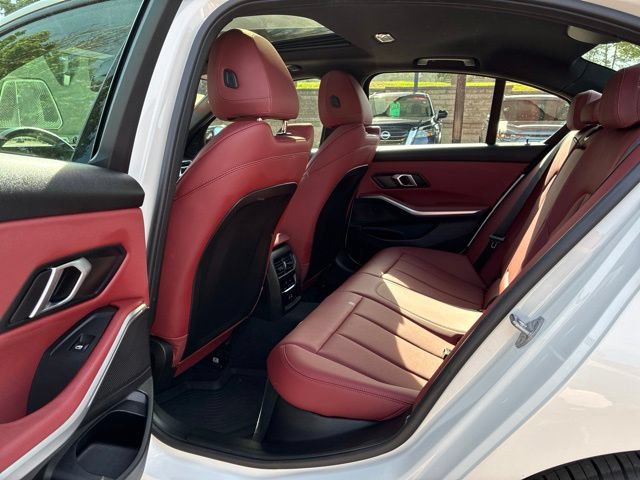Used 2025 BMW 330i xDrive Sedan w/ M Sport Package AWD/4WD image 24