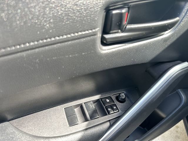 Used 2024 Toyota Corolla Cross LE image 15