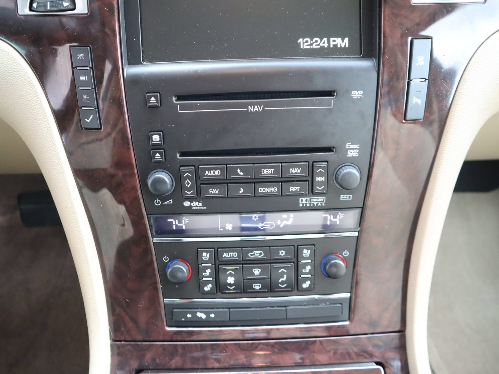 Used 2009 Cadillac Escalade EXT AWD/4WD image 38