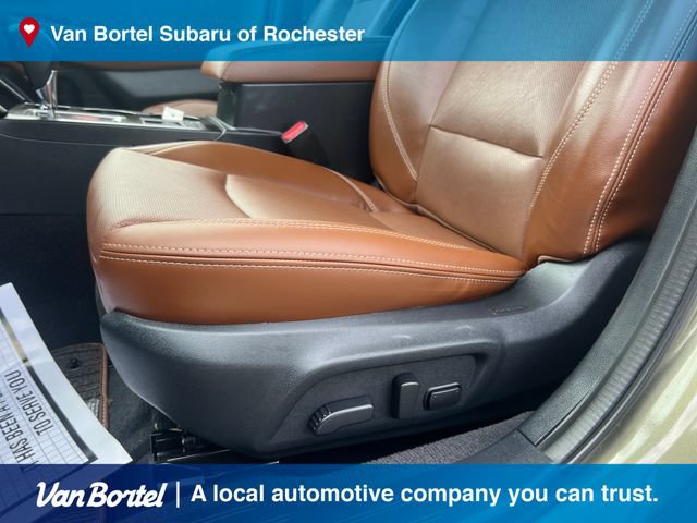 Used 2019 Subaru Outback 2.5i Touring AWD/4WD image 16