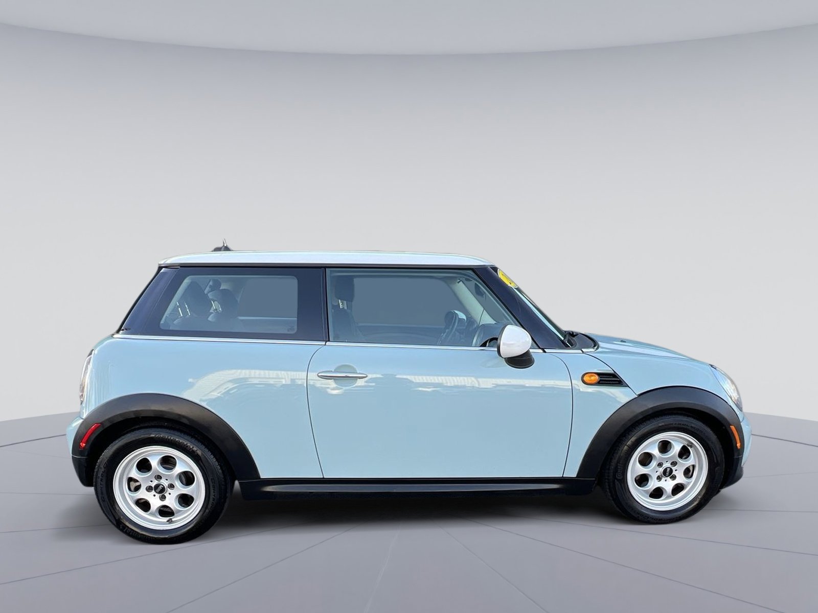 Used 2013 MINI Cooper Hardtop image 6