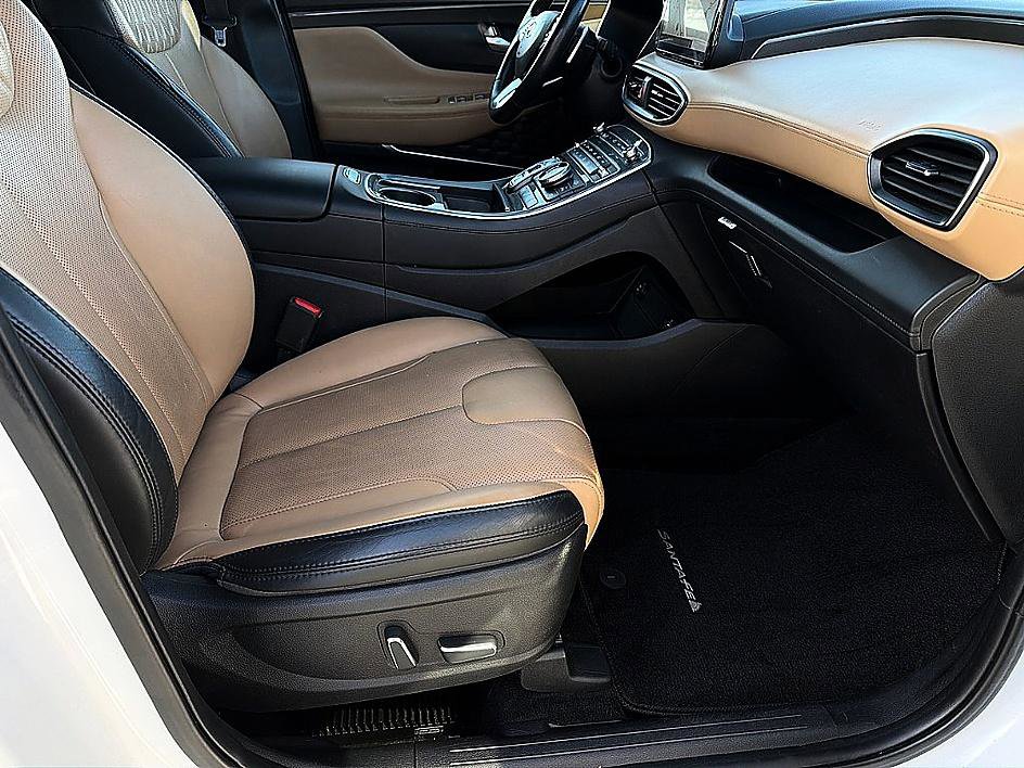 Certified 2023 Hyundai Santa Fe Calligraphy image 22