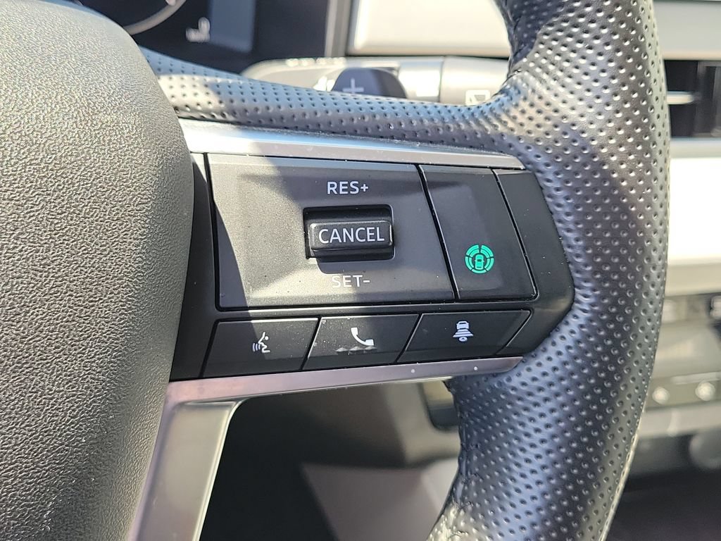 Used 2024 Mitsubishi Outlander SEL AWD/4WD image 10