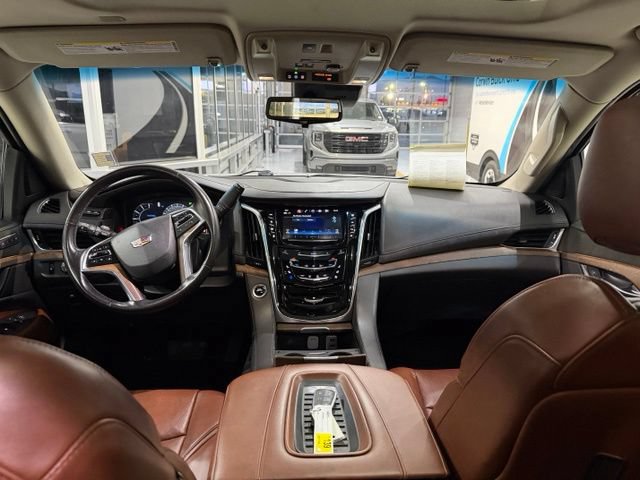 Used 2019 Cadillac Escalade ESV Premium Luxury AWD/4WD image 37