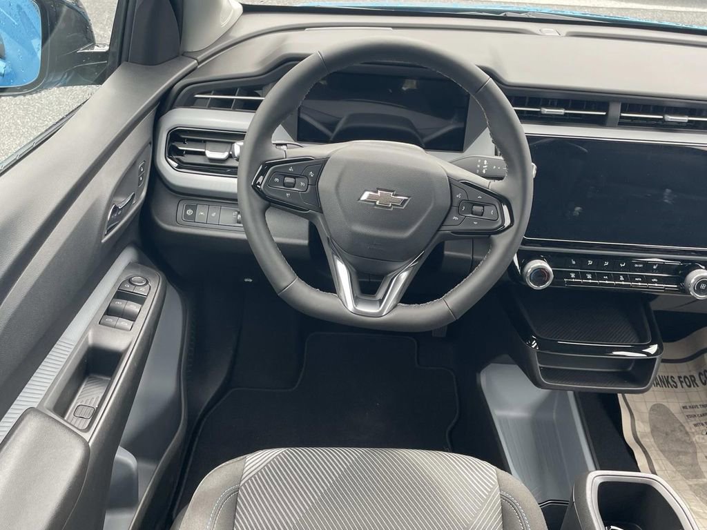 New 2027 Chevrolet Bolt LT FWD image 12