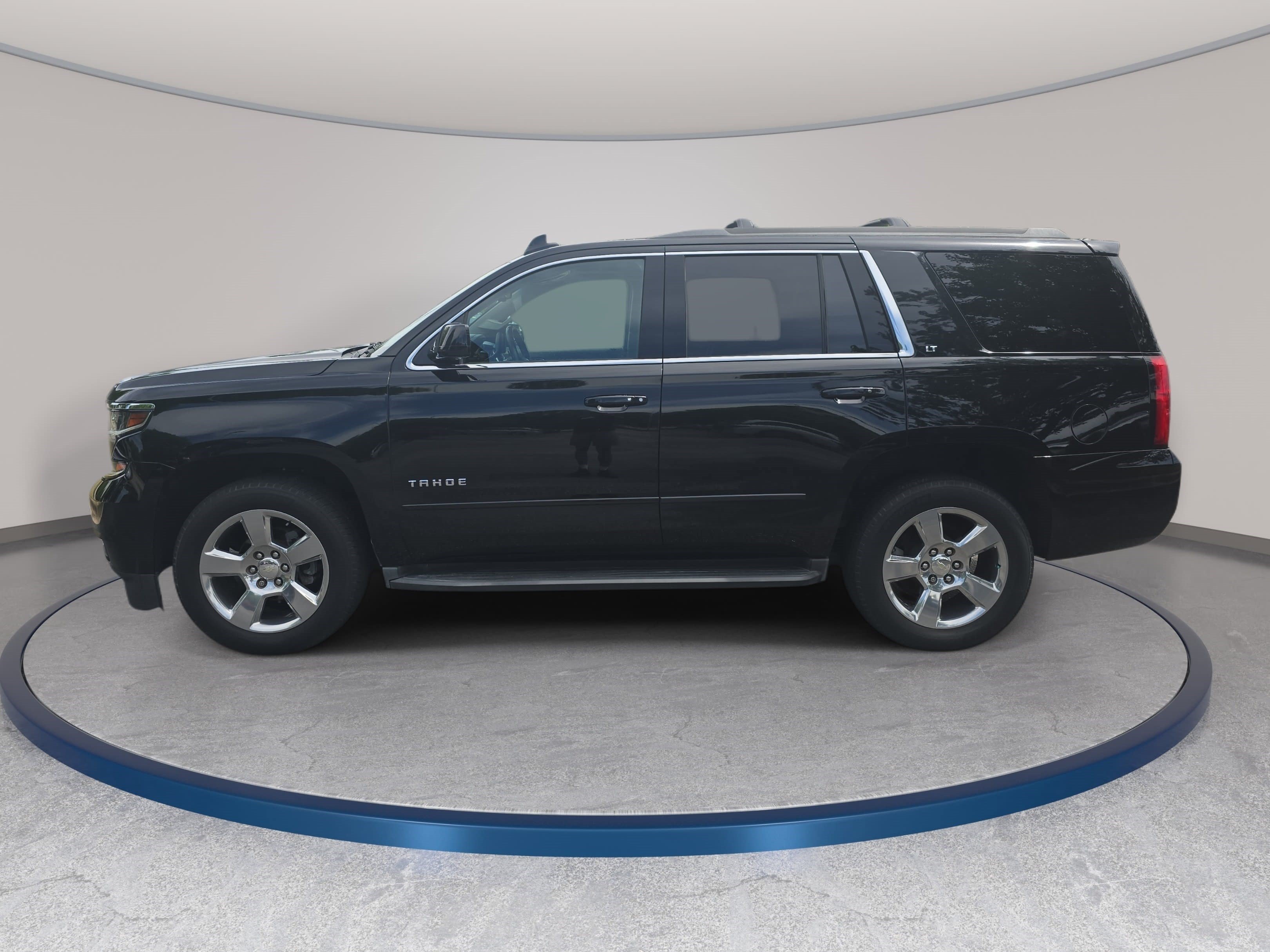 Used 2017 Chevrolet Tahoe LT AWD/4WD image 8