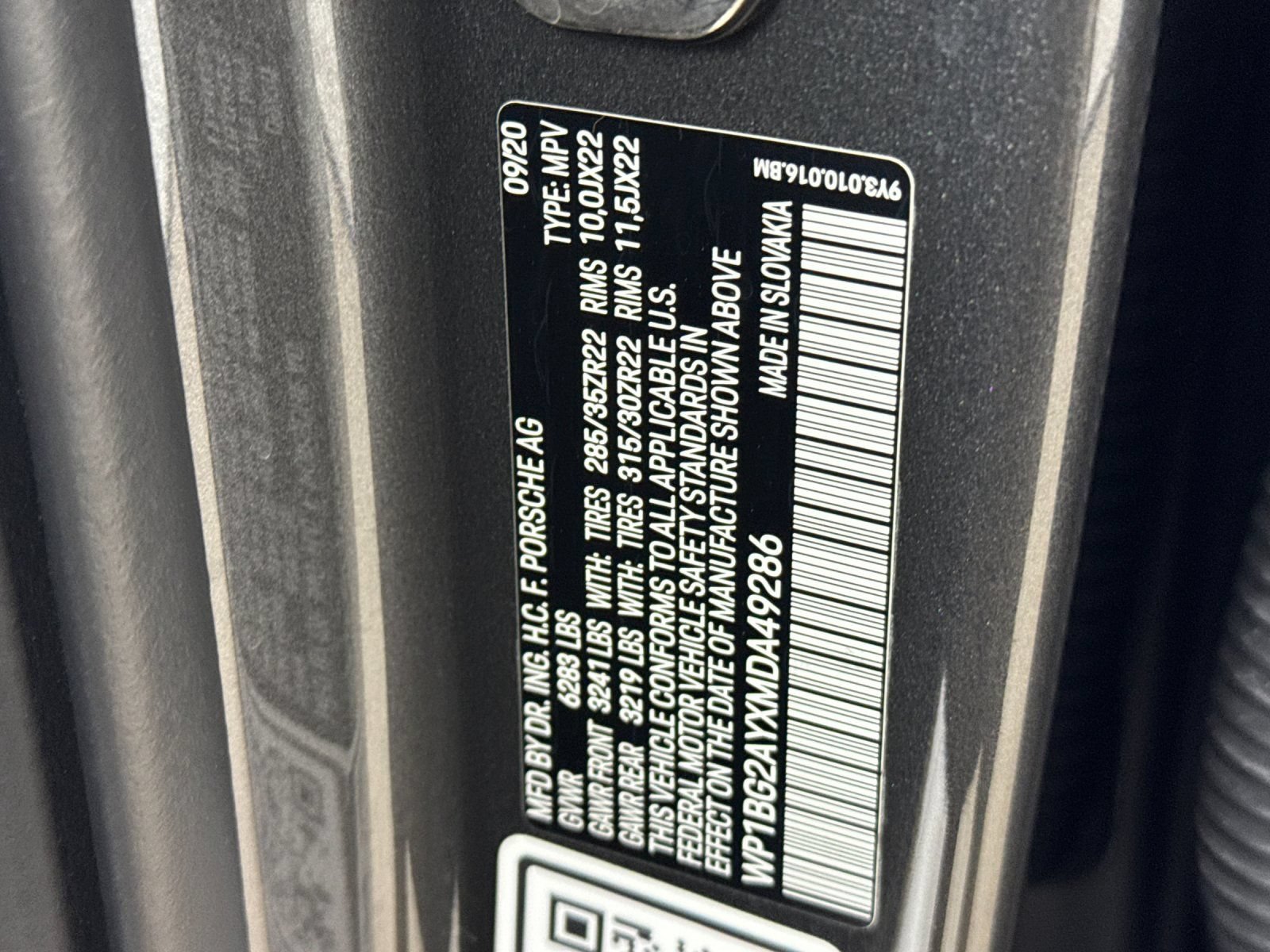 Certified 2021 Porsche Cayenne GTS AWD/4WD image 29