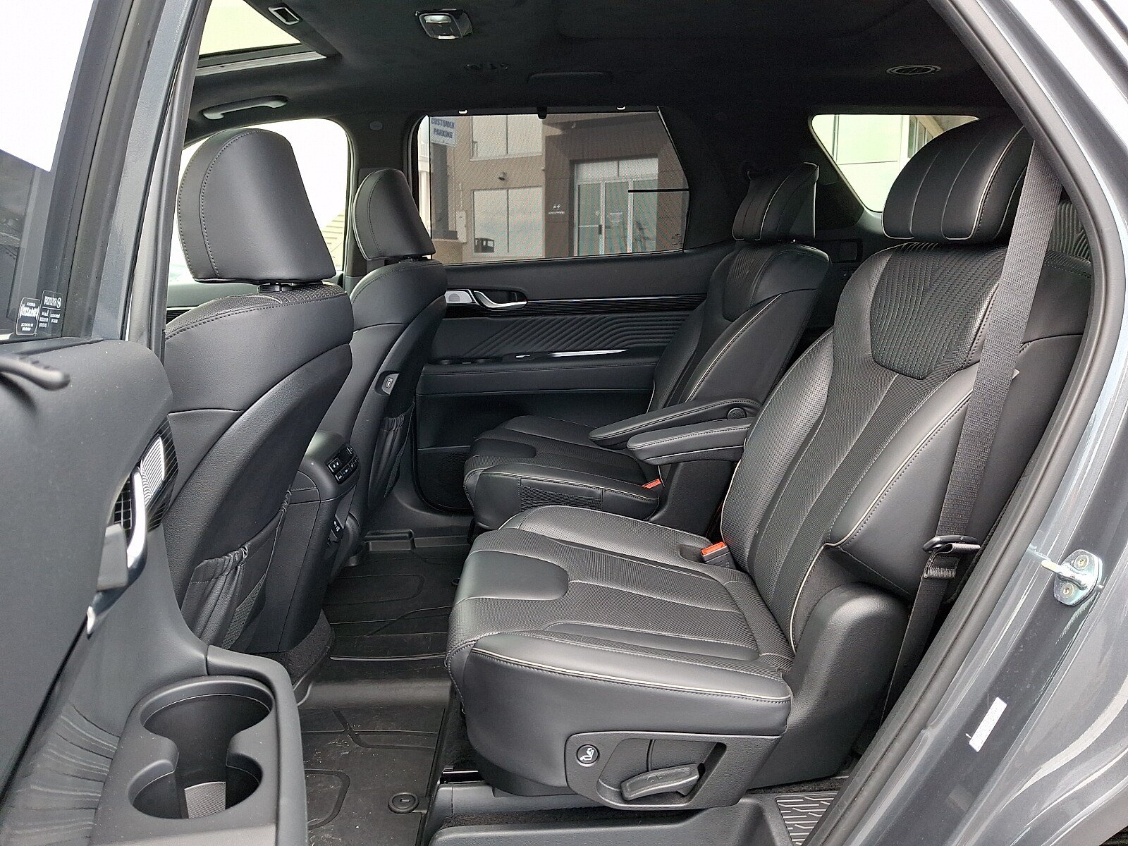 Used 2023 Hyundai Palisade Calligraphy w/ Winter Package AWD/4WD image 10