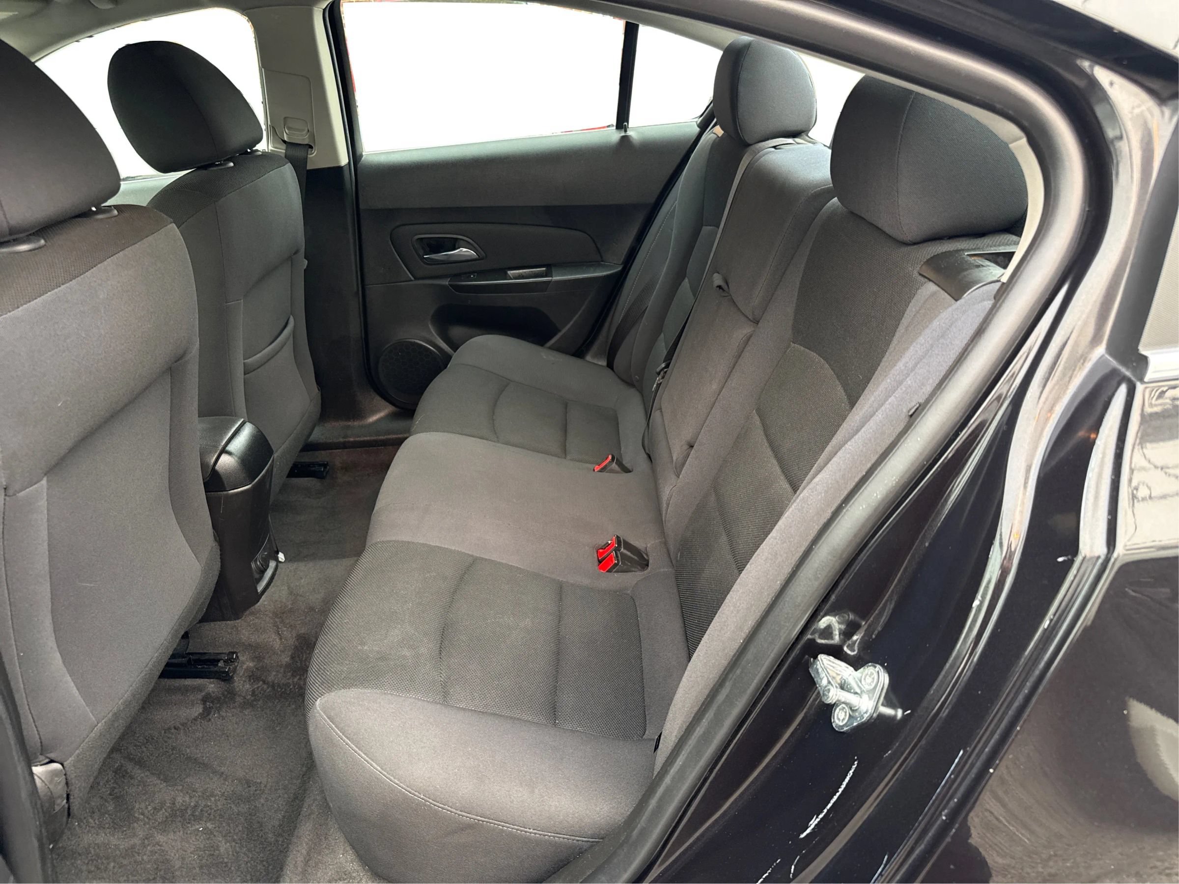 Used 2016 Chevrolet Cruze LT FWD image 10