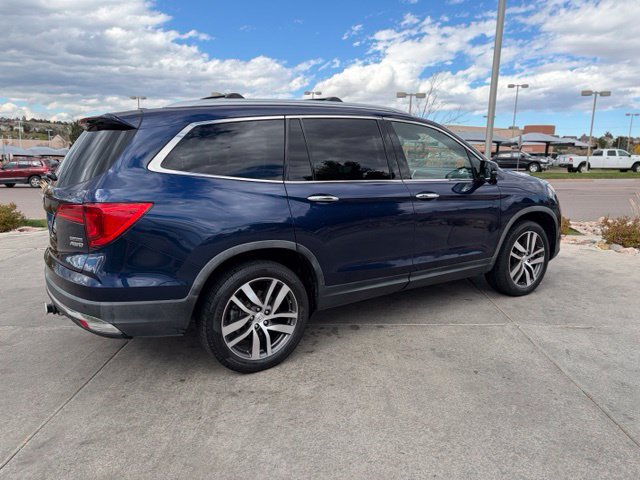 Used 2016 Honda Pilot Touring image 11