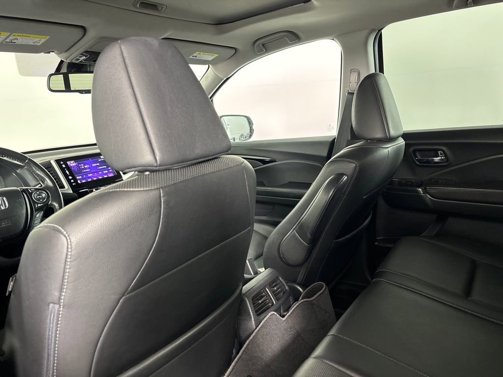 Used 2017 Honda Ridgeline RTL-E image 31