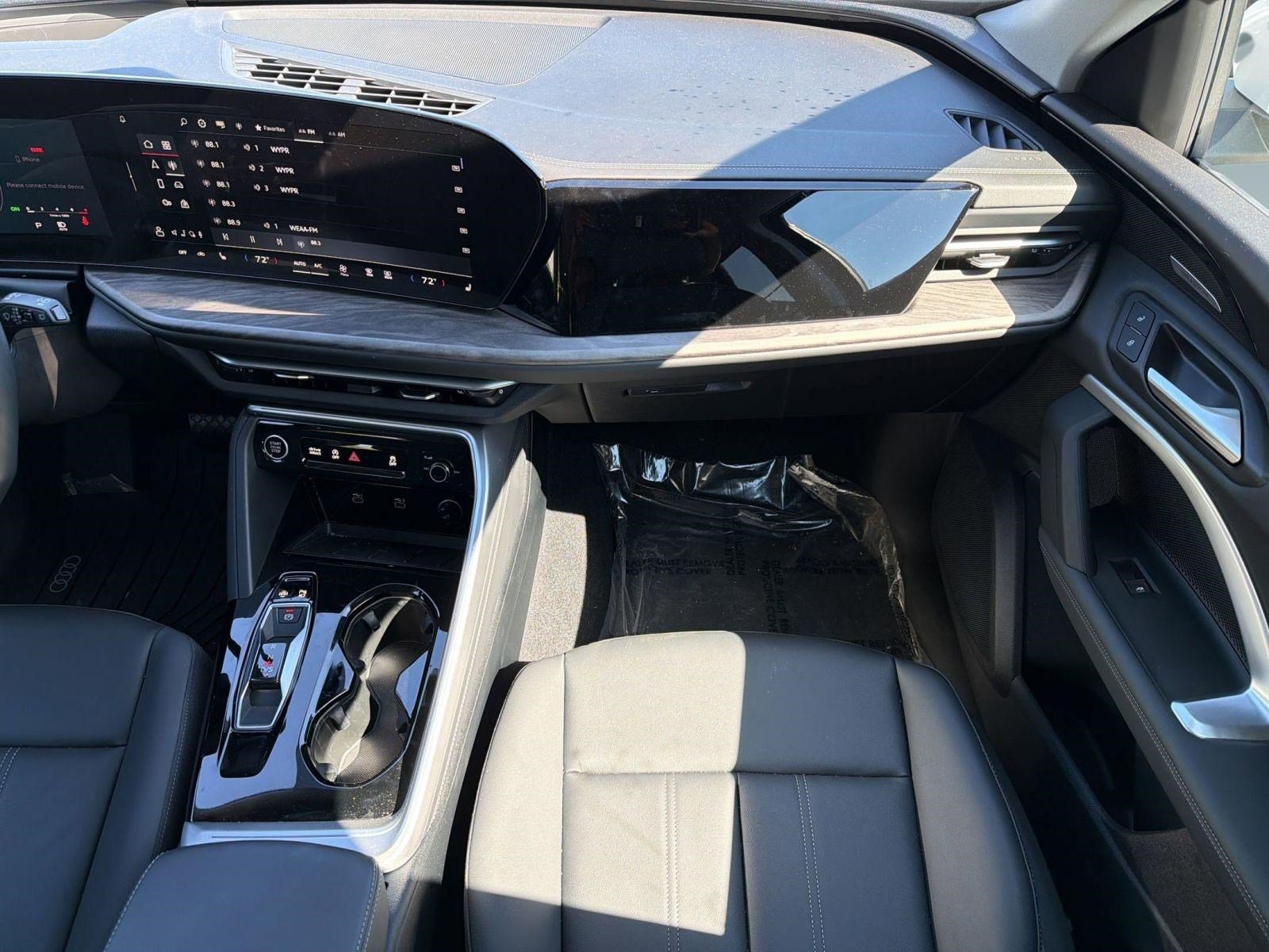 Certified 2025 Audi Q5 Premium w/ Premium Plus AWD/4WD image 28