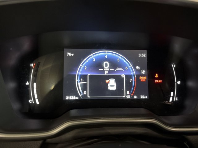 Used 2024 Toyota Corolla Cross XLE FWD image 17