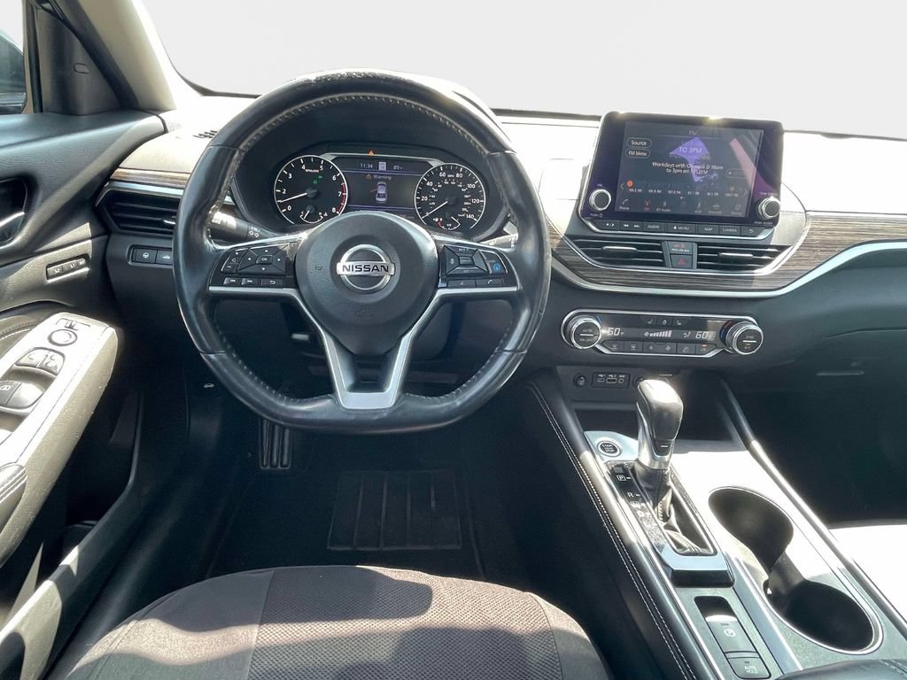Used 2019 Nissan Altima 2.5 Platinum AWD/4WD image 12