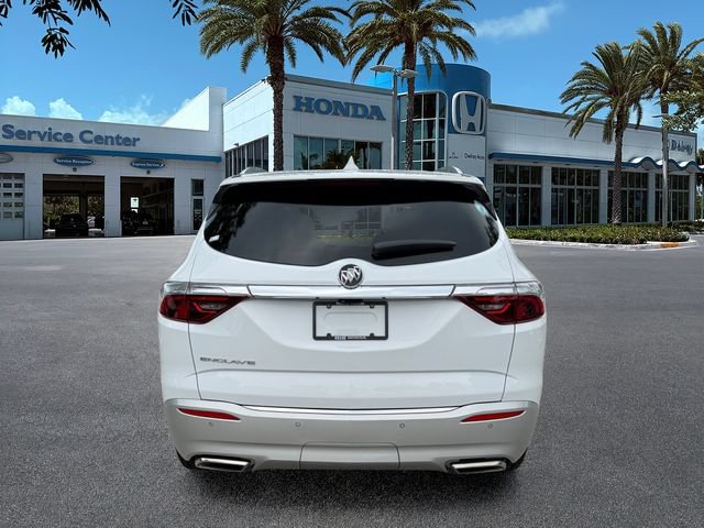 Used 2024 Buick Enclave Essence w/ Technology Package FWD image 7