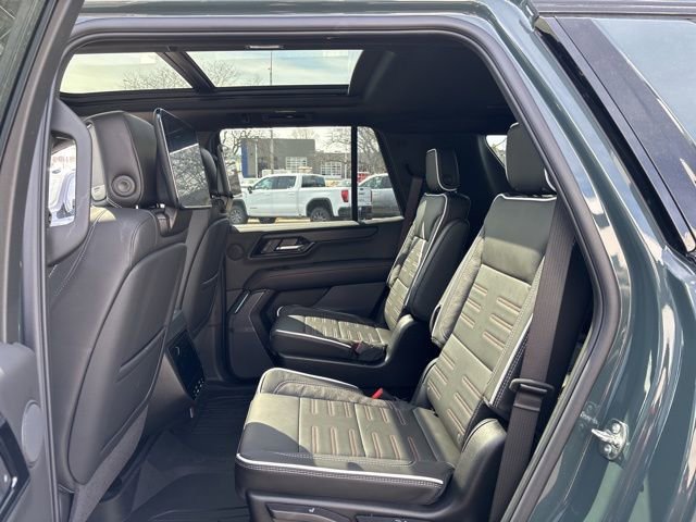 New 2026 GMC Yukon AT4 Ultimate w/ LPO, Illumination Package image 49