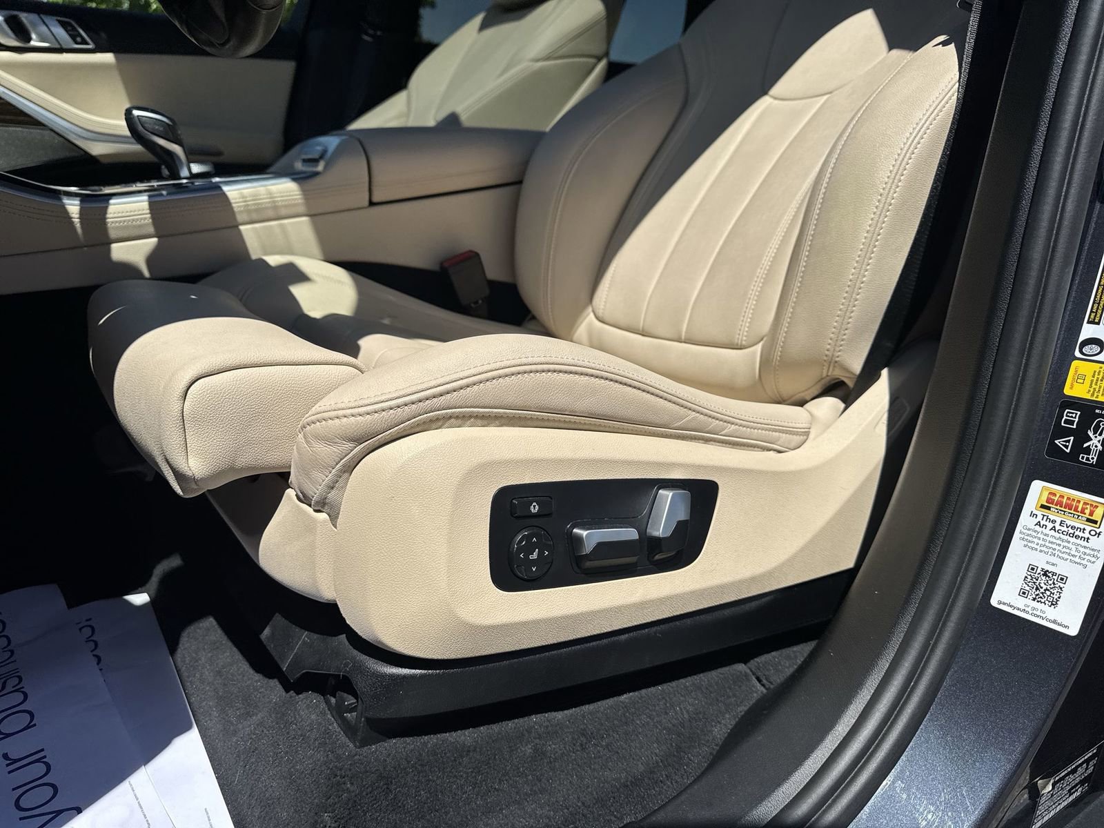 Used 2021 BMW X5 xDrive40i w/ Premium Package AWD/4WD image 27