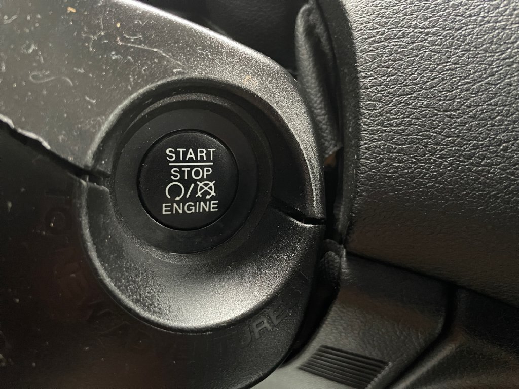Certified 2018 Jeep Renegade Sport w/ Power & Air Group AWD/4WD image 34