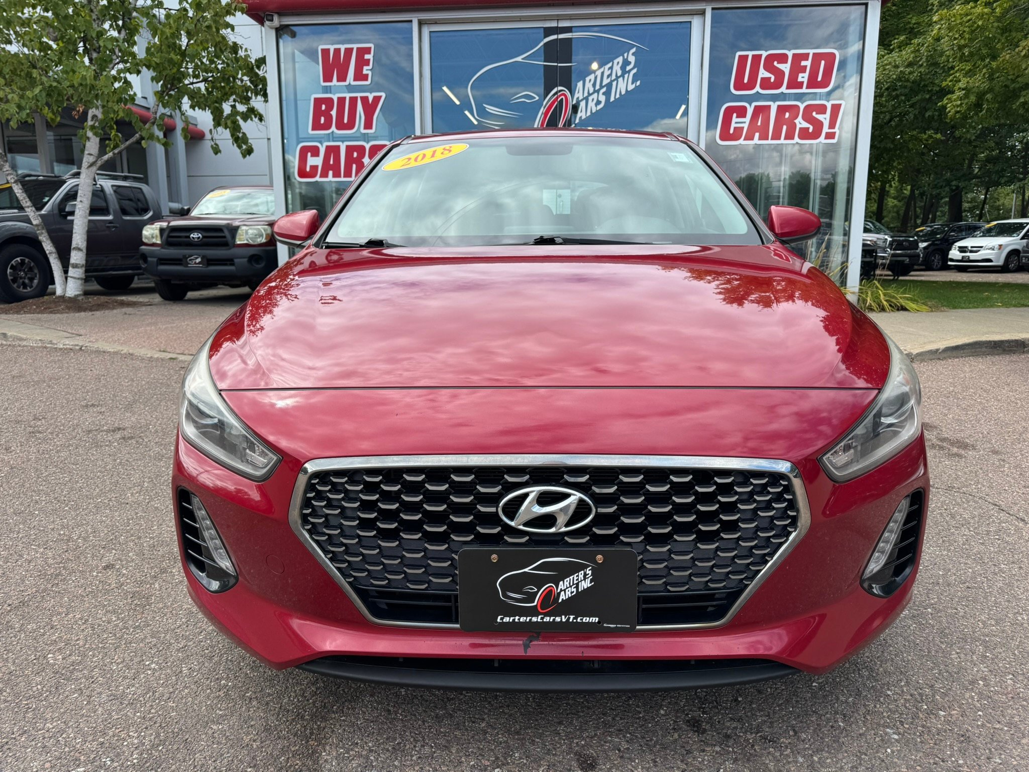 Used 2018 Hyundai Elantra GT FWD image 3