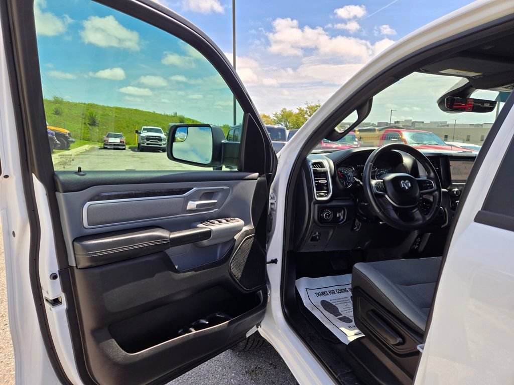 Used 2023 RAM 1500 Big Horn AWD/4WD image 14
