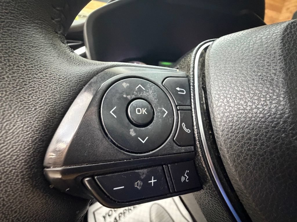 Used 2020 Toyota RAV4 XLE w/ Convenience Package AWD/4WD image 22