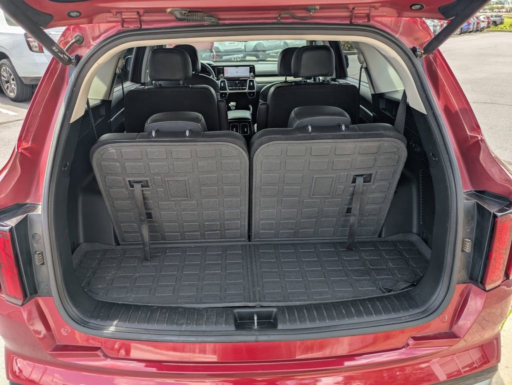 Used 2023 Kia Sorento SX image 14