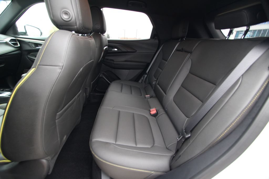 Used 2025 Chevrolet TrailBlazer ACTIV FWD image 6