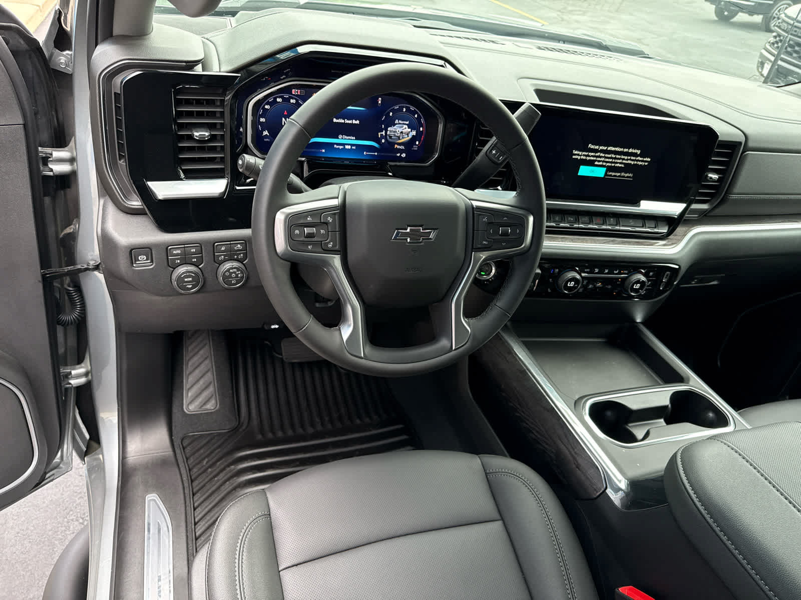 New 2026 Chevrolet Silverado 2500 LTZ w/ LTZ Plus Package AWD/4WD image 6