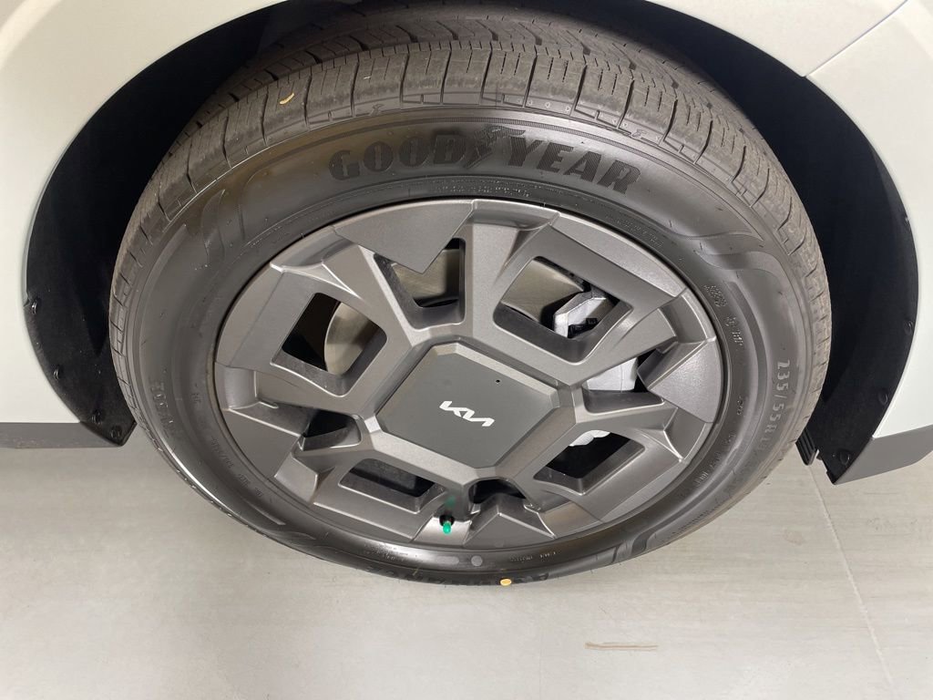 New 2026 Kia Carnival SX image 10