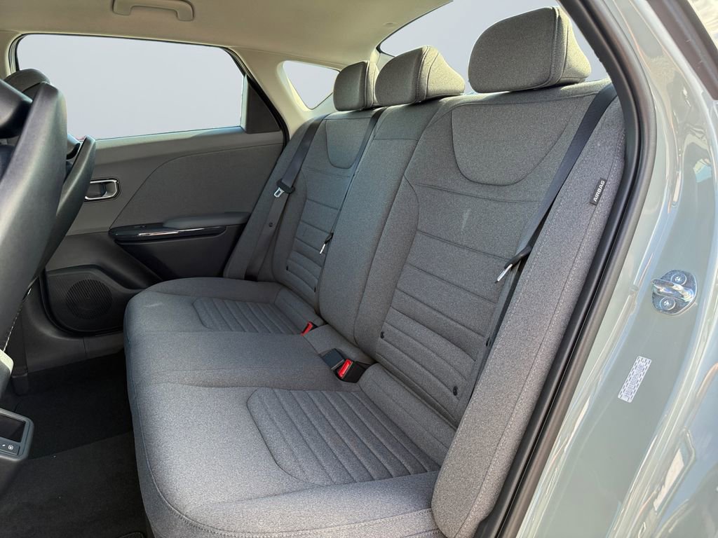 New 2025 Kia K4 EX image 13