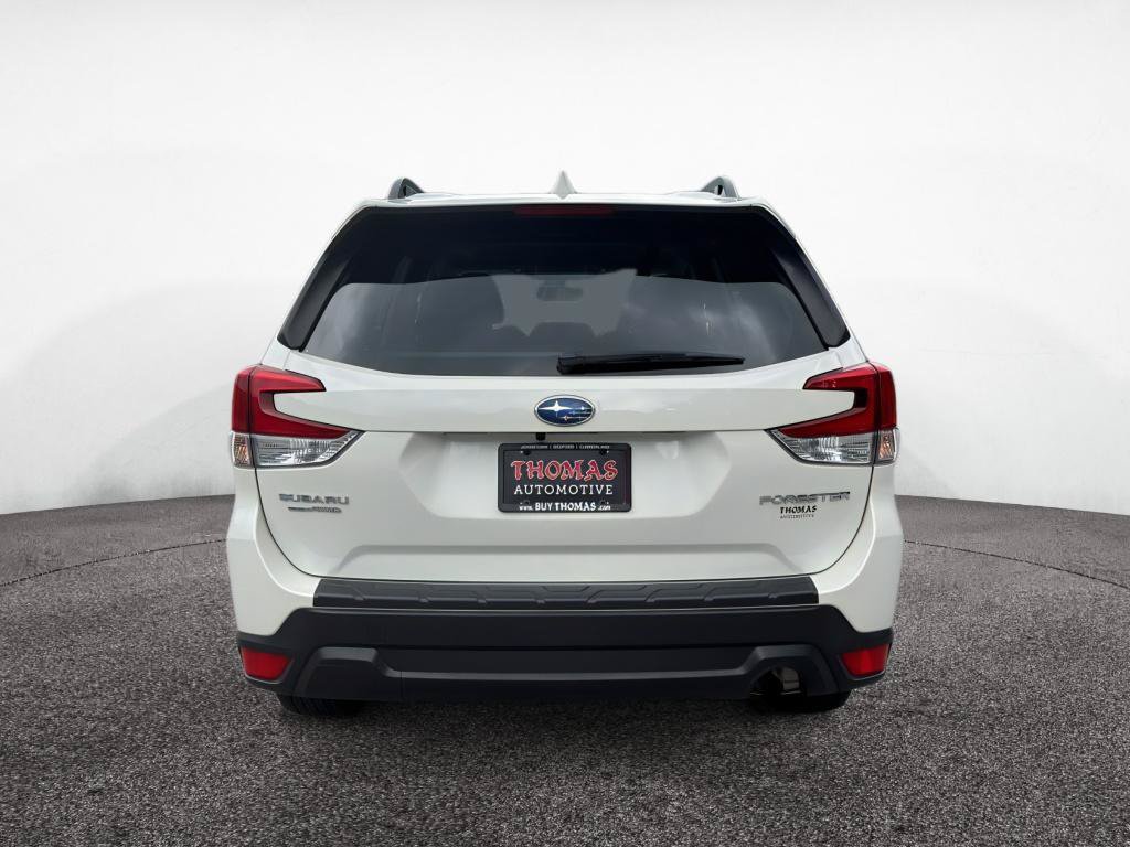 Certified 2023 Subaru Forester Premium AWD/4WD image 6