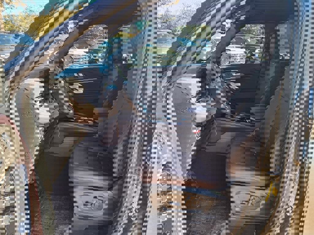 New 2026 Ford Explorer Platinum image 19